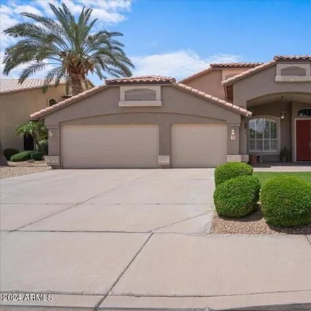 Buy this 4 bed house on 226 South Cobblestone Drive in Gilbert, AZ 85296