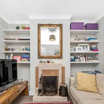 Image 5 - Chalford Road, West Dulwich, London, SE21 8BU, United Kingdom - Apartment for rent