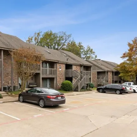 Buy this 3 bed condo on 5599 Australia Court in Rockwall, TX 75032