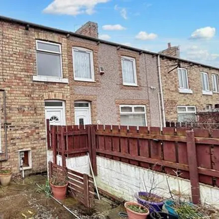 Buy this 3 bed townhouse on Ashington in Fifth Avenue, Milburn Road