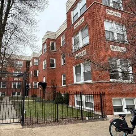 Buy this 2 bed condo on 3201-3209 West Argyle Street in Chicago, IL 60625