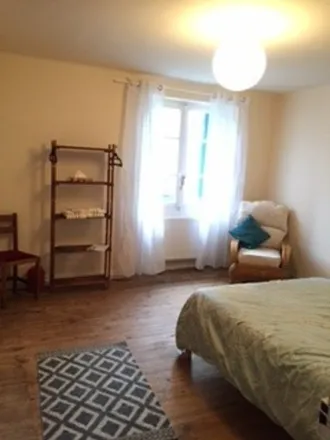 Rent this 1 bed house on Limoges
