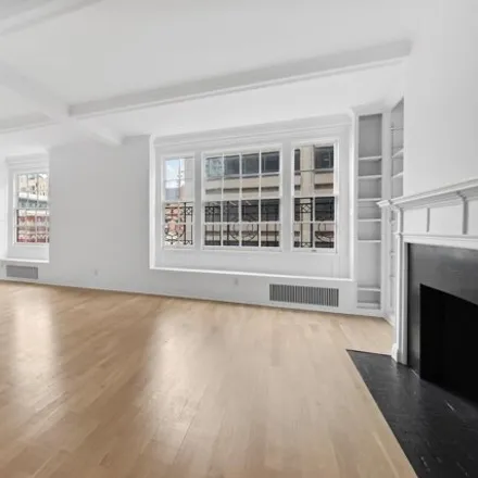Buy this studio apartment on 901 Lexington Ave Units 6 And 7south in New York, 10065