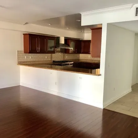 Rent this 3 bed townhouse on 1146 South Westgate Avenue in Los Angeles, CA 90049