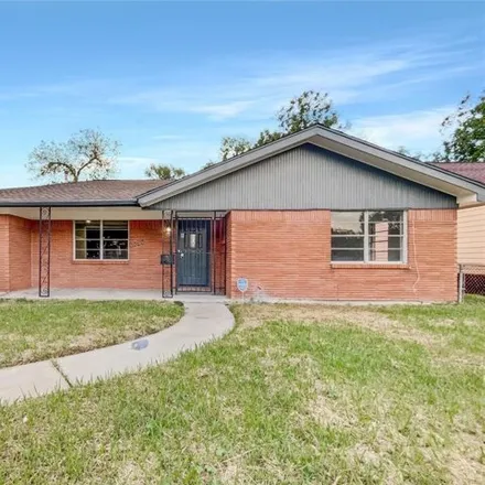 Buy this 3 bed house on 5557 Crane Street in Houston, TX 77026