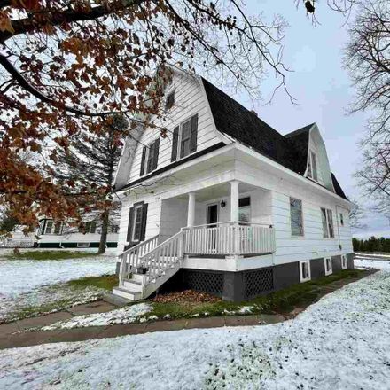 Rent this 4 bed house on Harrison Ave in Crystal Falls, MI