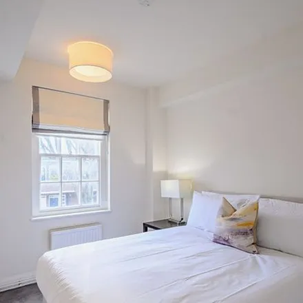 Image 6 - Fulham Road, London, SW6 5HG, United Kingdom - Apartment for rent