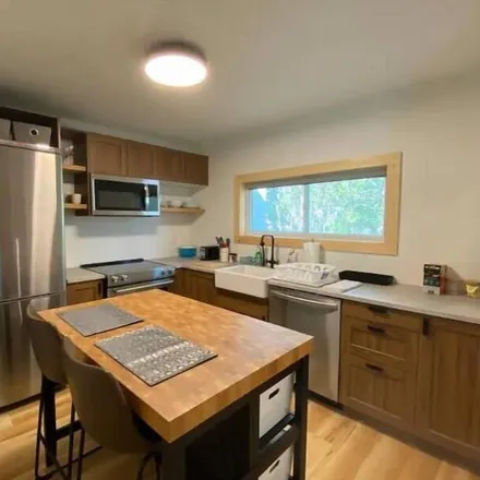 Rent this studio house on Beaverton in ON L0K 1A0, Canada