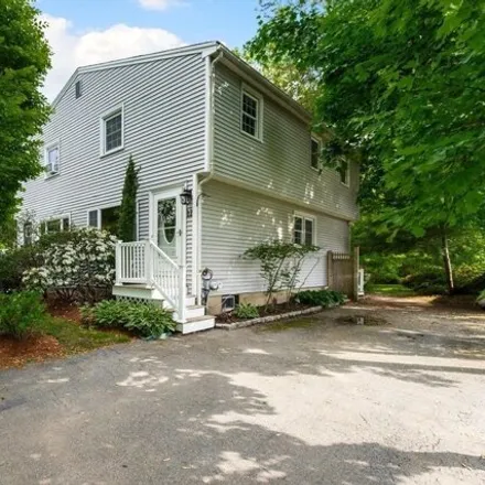 Buy this 3 bed condo on 10;12 Cleveland Avenue in Ipswich, MA 01938