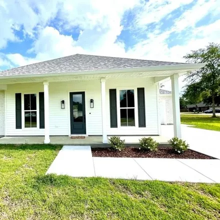 Buy this 4 bed house on 9002 Chinquapin Court in Picayune, MS 39466