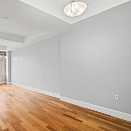 Image 4 - 104 West 116th Street, New York, NY 10026, USA - Condo for sale