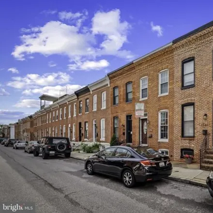 Image 3 - 1741 Clarkson Street, Baltimore, MD 21230, USA - House for sale