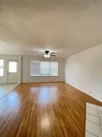 Image 3 - East Summit Canyon Drive, Harris County, TX 77095, USA - House for rent