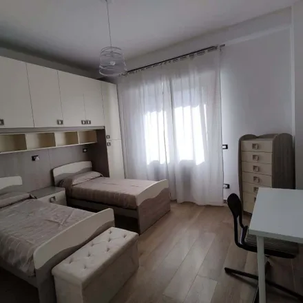 Rent this 4 bed room on Via Lodovico Pavoni in 25128 Brescia BS, Italy