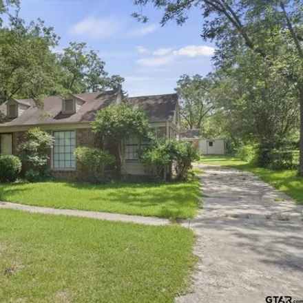 Image 4 - 184 3rd Street, Naples, Morris County, TX 75568, USA - House for sale