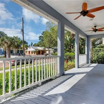 Image 7 - 831 Pine Street, Orlando, FL 32801, USA - House for sale