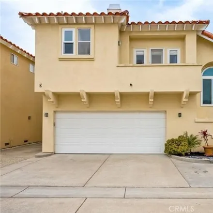 Image 2 - 302 East 16th Street, Cliff Haven, Costa Mesa, CA 92627, USA - House for sale