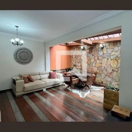 Buy this 5 bed apartment on Rua Matipó in Santo Antônio, Belo Horizonte - MG
