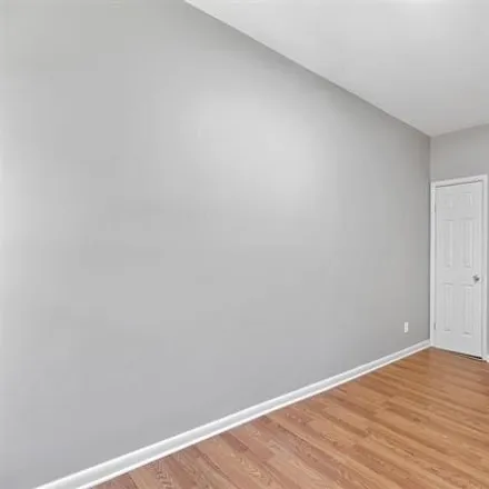 Image 7 - 246 Clendenny Avenue, Jersey City, NJ 07304, USA - House for rent
