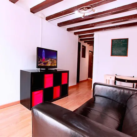 Image 3 - Carrer Nou de la Rambla, 154, 08001 Barcelona, Spain - Apartment for rent