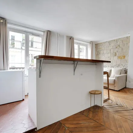 Image 5 - 7 Rue Manuel, 75009 Paris, France - Apartment for rent