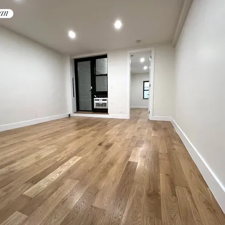 Rent this 1 bed apartment on 250 West 105th Street in New York, NY 10025