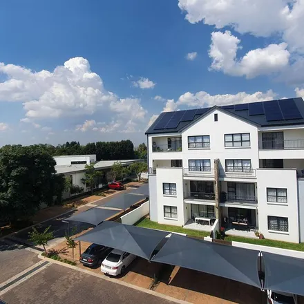Rent this 2 bed apartment on Ethel Avenue in Crowthorne, Gauteng