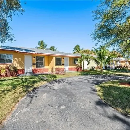 Rent this 2 bed house on 591 Northwest 17th Place in Middle River Vista, Fort Lauderdale