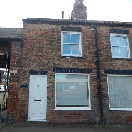 Rent this 2 bed townhouse on Eastwick in Allhallowgate, Ripon