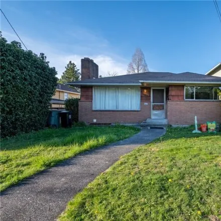 Buy this 3 bed house on 5226 South Mayflower Street in Seattle, WA 98118