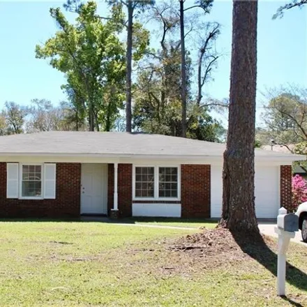 Rent this 3 bed house on 254 King Cotton Road in Country Club Estates, Glynn County
