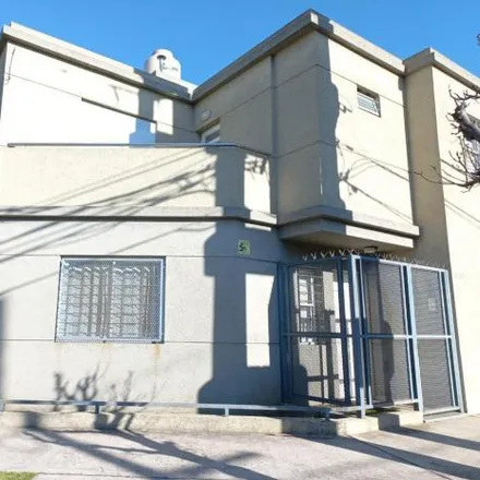 Buy this 2 bed house on José Mármol in Partido de La Matanza, 1754 Ramos Mejía