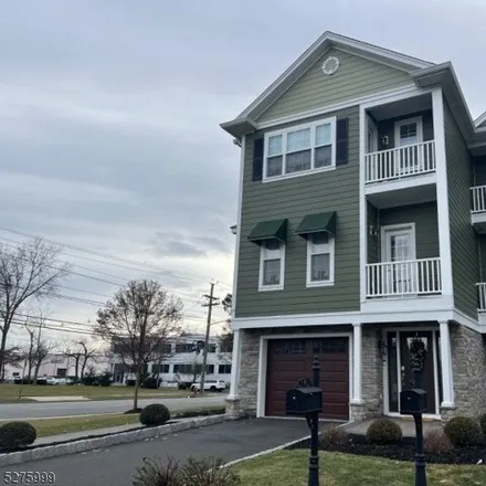 Image 2 - Funtime Junction, 400 Fairfield Road, Fairfield, Essex County, NJ 07004, USA - Condo for sale