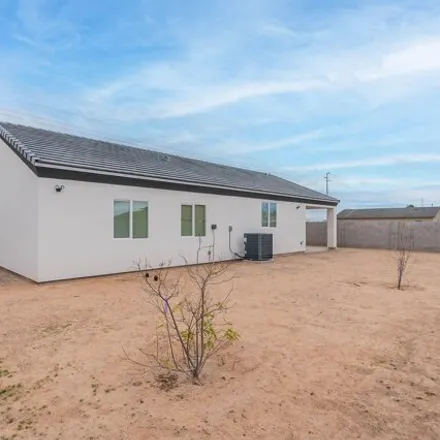 Image 8 - 15570 South Overfield Road, Eloy, AZ 85123, USA - House for sale