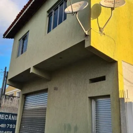 Rent this 2 bed house on Rua Antônio Raposo Tavares in Recreio Estoril, Atibaia - SP