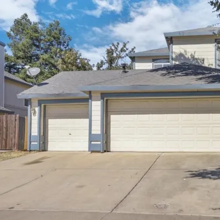 Buy this 5 bed house on 165 West C Street in Galt, CA 95632