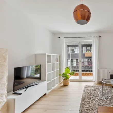 Rent this 2 bed apartment on Hegelstraße 15 in 60316 Frankfurt, Germany