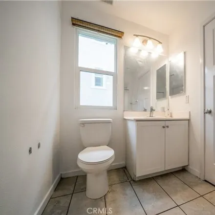 Image 3 - 13227 Foothill Boulevard, Los Angeles, CA 91342, USA - House for sale