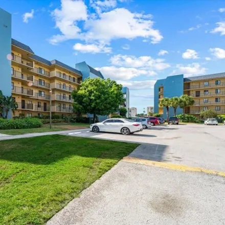 Buy this 2 bed condo on Tennis Club Drive in Schall Circle, Palm Beach County