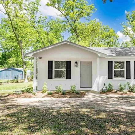 Buy this 3 bed house on 406 6th Avenue in Foley, AL 36535
