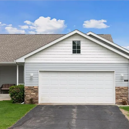 Buy this 3 bed townhouse on 11664 Spruce Drive in Monticello, MN 55362