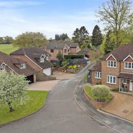 Image 1 - Roberts Wood Drive, Chalfont St Peter, SL9 0NH, United Kingdom - House for sale