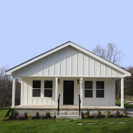 Buy this 3 bed house on 123 School Mountain Road in Livingston, TN 38570