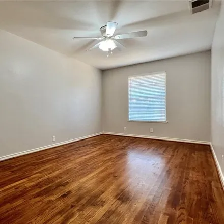 Image 4 - 11228 Wyatt Street, Dallas, TX 75218, USA - House for rent