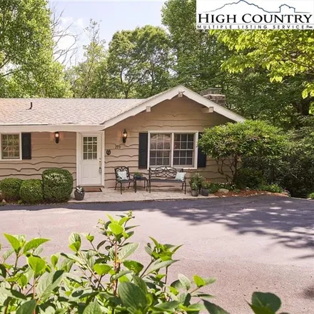 Buy this 3 bed house on 299 Pinnacle Avenue in Blowing Rock Estates, Blowing Rock