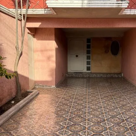 Image 2 - Calle Puerto Rico 214, Arbide, 37360 León, GUA, Mexico - House for sale