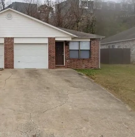 Rent this 2 bed house on 1424 North Dawn Drive in Fayetteville, AR 72703