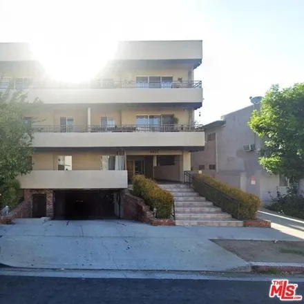 Rent this 2 bed condo on 13965 Milbank Street in Los Angeles, CA 91423