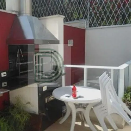 Buy this 4 bed house on Rua Theo Dutra in Vila Sônia, São Paulo - SP