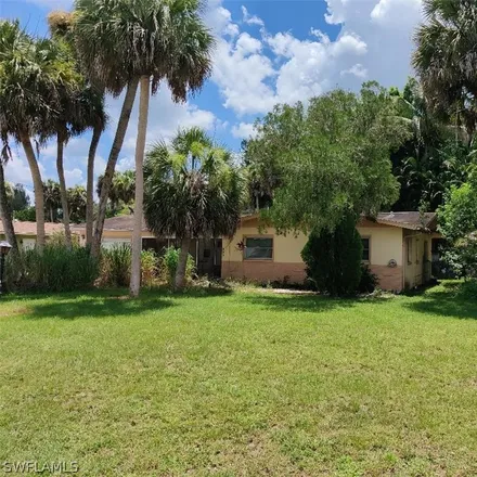 Image 8 - 809 Iris Drive, Palm Island, North Fort Myers, FL 33903, USA - House for sale